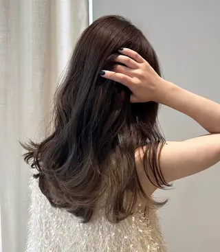 セミロング カラー 坂本 寧々のヘアスタイル