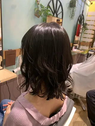 カラー ショート/ボブ/透明 感カラー/高橋あみのヘアスタイル