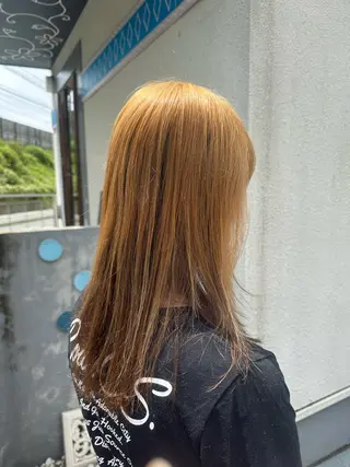 ロング カラー 安達 望のヘアスタイル