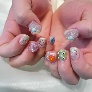 ネイル 鈴木 まゆのネイルデザイン