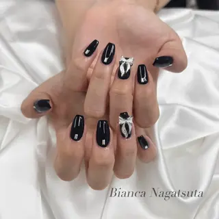 ネイル Bianca長津田 Mukae⋆.✶🖤のネイルデザイン