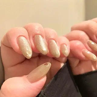 ネイル ウシク ミユキのネイルデザイン