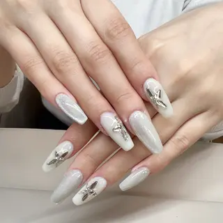 ネイル e llaのネイルデザイン