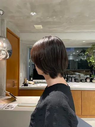 ショート カラー porto まなみのヘアスタイル