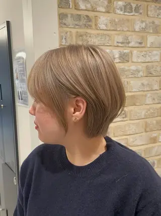 ショート ショート/レイヤー/ ボブ/安本和史のヘアスタイル