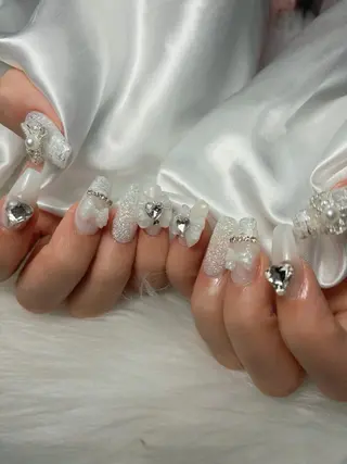 ネイル ゴテゴテ💙ワンホン リオナのネイルデザイン