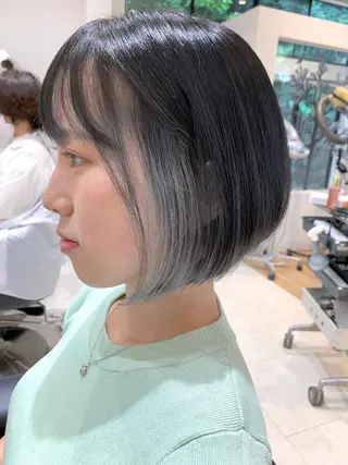 ショート カラー ビューティー　クララ所属・🌈miu miu hair✂️💕のヘアスタイル