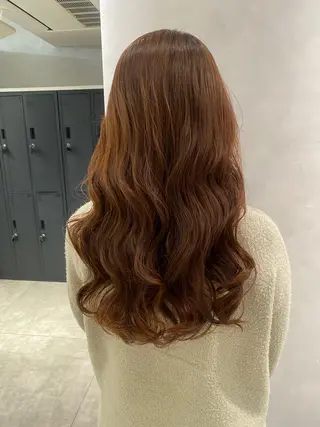 ロング パーマ コテ巻き風パーマ🫧 韓国パーマ反町海大のヘアスタイル