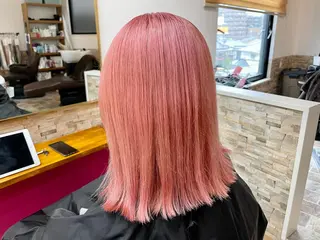 ミディアム SALOWIN心斎橋Suite店所属・洗っても取れない 髪質改善|OJIROのヘアスタイル