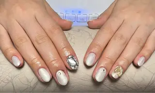 ネイル Una ☀️☀️のネイルデザイン