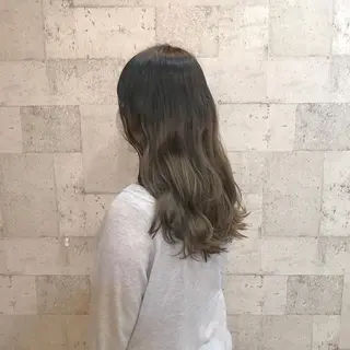 ロング カラー インナーカラー/天神 ブリーチ/吉田のヘアスタイル