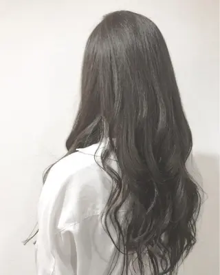 ロング カラー レイヤーカット匠 イソザキノリユキのヘアスタイル