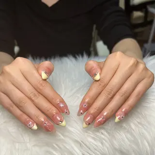 ネイル Queen Nail 柏店　クイーンネイルのネイルデザイン