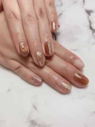 ミディアム ネイル 石原 夕華のネイルデザイン