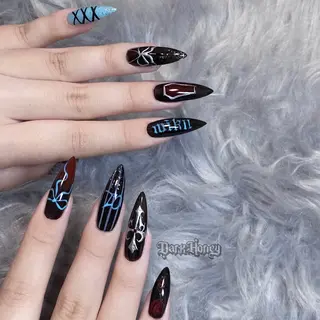 ネイル Dark honey スカルプ専門原宿店のネイルデザイン