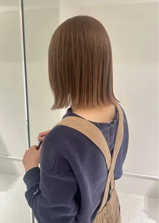 カラー UNBIRTHDAY Erenaのヘアスタイル