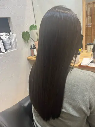 ロング 髪屋　こころ所属・PATINA 安成 実記のヘアスタイル