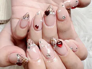 ネイル Elegantb eautyトウのネイルデザイン