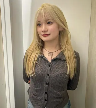 セミロング カラー ハイトーンカラー 🌙Mina🌙のヘアスタイル