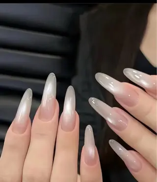 ネイル MoveOn所属・りん ✨のネイルデザイン