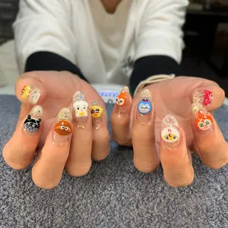 ネイル MHR nailのネイルデザイン