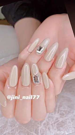 ネイル JINI NAIL所属・ジニ ネイルのネイルデザイン