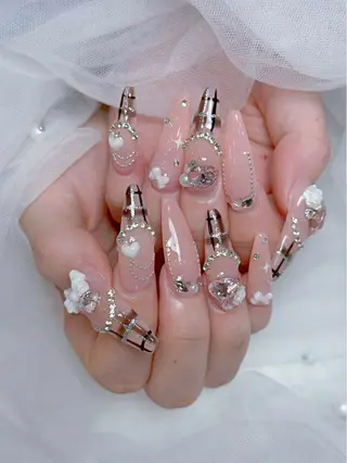 ネイル Mio_ Noiranailのネイルデザイン