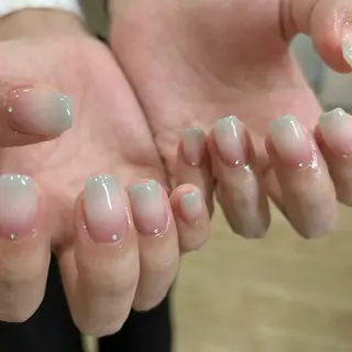 ネイル ATENA momokaのネイルデザイン