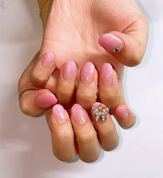 ネイル VIERU YURIのネイルデザイン