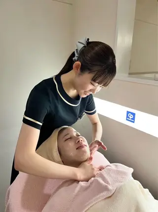 CPサロンエルフィン本店所属・CPサロン エルフィン本店のエステ・リラクイメージ