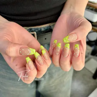 ネイル Feliz所属・Feliz 楽しいネイルサロンのネイルデザイン