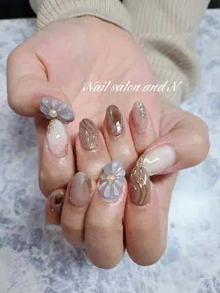 ネイル and Nのネイルデザイン