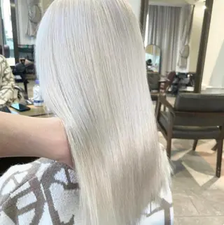 セミロング カラー ヘアアレンジ 🌹TikTok4万 フォロワー🌹AKIのヘアスタイル