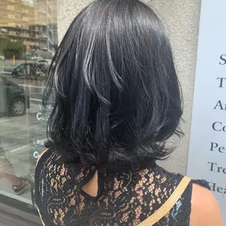 ミディアム カラー ヘアアレンジ yuka .のヘアスタイル