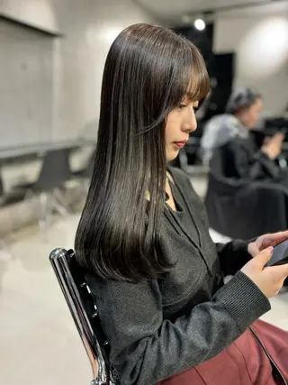 セミロング カラー パーマ ヘアアレンジ 透明感/オリーブ/ グレージュ/YUKAのヘアスタイル