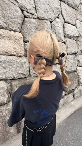 ミディアム ヘアアレンジ 彩華 🎀 西梅田美容室のヘアスタイル