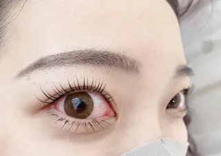 マツエク・マツパ Lua eye beauty和泉府中店所属・金井 まどかのマツエク・マツパデザイン