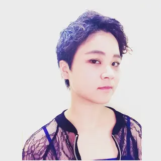 ショート カラー パーマ HAREKE  33 STREET所属・清水 美里のエステ・リラクイメージ