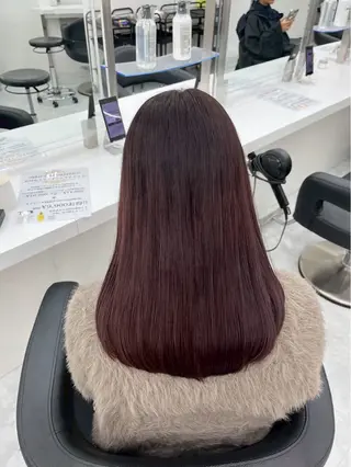 カラー 🤍Mei🤍赤み消 し透明感ツヤカラーのヘアスタイル