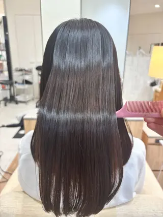 ロング ガレリア  名駅オーキッドGビル店所属・名駅／艶髪ストレート ／ヘッドスパ／伴怜奈のヘアスタイル