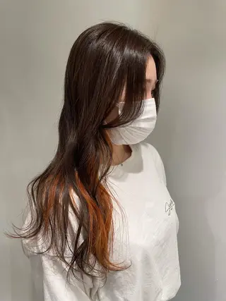 ロング カラー オノ テンタのヘアスタイル