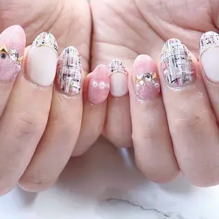 ネイル Nina センター南店所属・PHYLIS センター南店のネイルデザイン