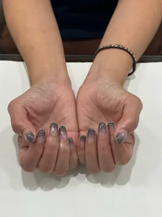 ネイル Nail Salon enn所属・🫧RISA🫧 énn |四条烏丸のネイルデザイン