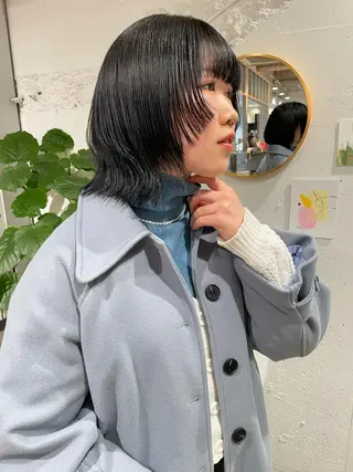 ミディアム カラー 大角  実希のヘアスタイル