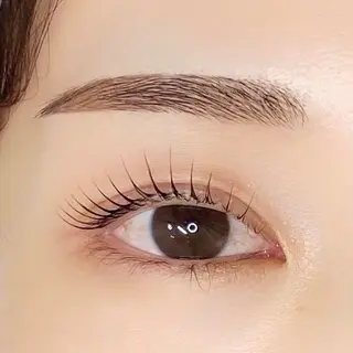 アイブロウ アイブロウサロンiBROW.　川口店(眉毛専門店)所属・吉田 歩海の眉毛・アイブロウイメージ