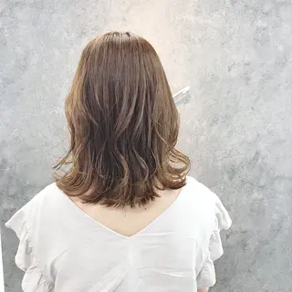 ミディアム 所渉/韓国レイヤー /ウルフカットのヘアスタイル