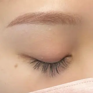 アイブロウ Li'a-eyes-所属・Li'a-eyes- 🩵のエステ・リラクイメージ