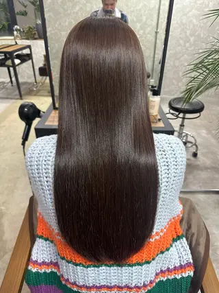 ロング カラー 山口 智也のヘアスタイル