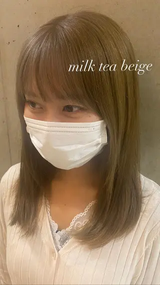 ミディアム カラー エクステ／インナー カラー 礒野朱里のヘアスタイル