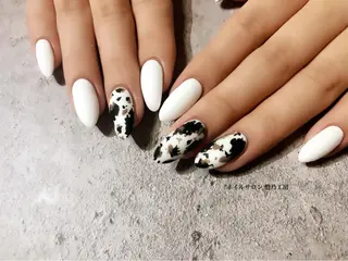 ネイル 伊藤 美里のネイルデザイン